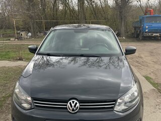 2014 Volkswagen Polo V, серый, 590000 рублей, вид 3