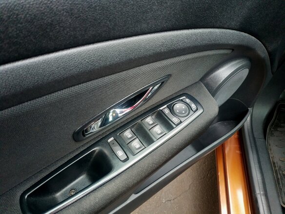2014 Renault Fluence I Рестайлинг, коричневый - вид 16