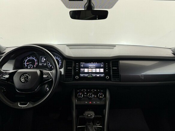 2020 Skoda Kodiaq I, серый, 1950000 рублей - вид 4