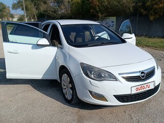 2011 Opel Astra J, белый, 870000 рублей, вид 3
