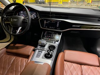 2019 Audi A6 40 TDI V (C8), белый, 3550000 рублей, вид 5