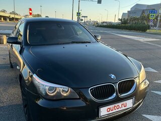 2007 BMW 5 серии 525i V (E60/E61) Рестайлинг, чёрный, 950000 рублей, вид 3