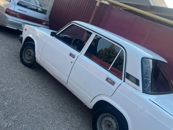 1984 Lada (ВАЗ) 2107, белый, 120000 рублей