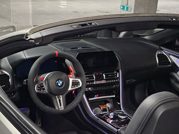 2020 BMW M8 I (F91/F92/F93), серебристый, 12500000 рублей - вид 19