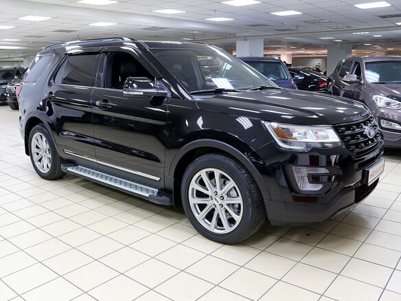 2018 Ford Explorer V Рестайлинг, чёрный - вид 2