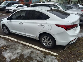 2019 Hyundai Solaris II, белый, 844000 рублей, вид 2