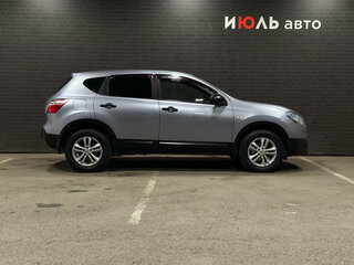 2013 Nissan Qashqai I Рестайлинг, серый, 950000 рублей, вид 4
