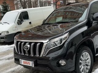 2013 Toyota Land Cruiser Prado 5-speed 150 Series Рестайлинг 1, чёрный, 3850000 рублей, вид 1