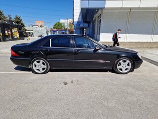 2004 Mercedes-Benz S-Класс 350 Long IV (W220) Рестайлинг, чёрный, 970000 рублей, вид 5