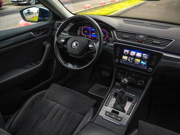 2022 Skoda Superb III Рестайлинг, синий, 2950000 рублей - вид 14