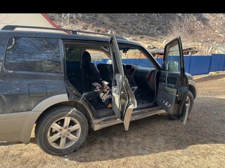 2004 Mitsubishi Pajero III Рестайлинг, чёрный, 800000 рублей, вид 4