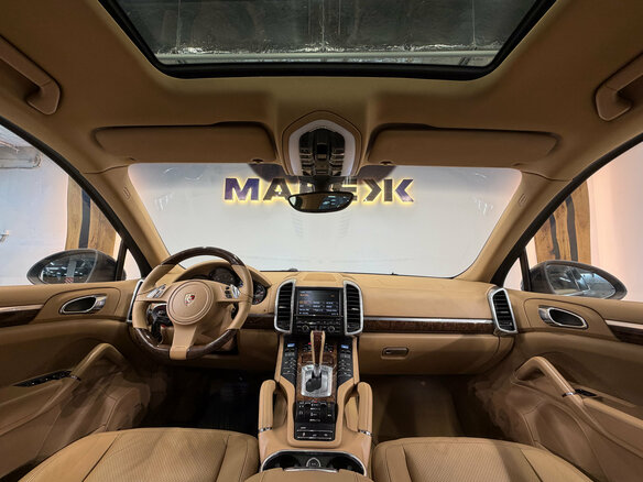 2010 Porsche Cayenne Diesel II (958), синий, 2649000 рублей - вид 10