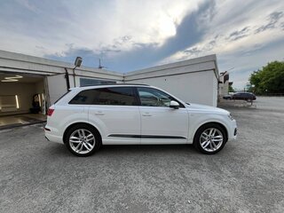 2019 Audi Q7 II (4M), белый, 4950000 рублей, вид 2