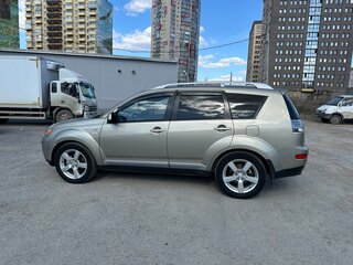 2007 Mitsubishi Outlander II, бежевый, 1500000 рублей, вид 4