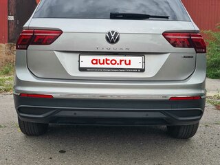 2021 Volkswagen Tiguan II Рестайлинг, серый, 3430000 рублей, вид 3