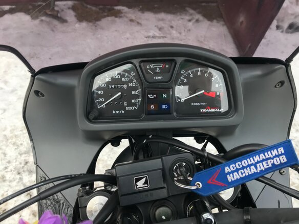 1999 Honda XL600V Transalp, серебристый - вид 19