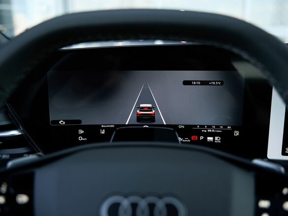 2026 Audi Q5 L III (GU), чёрный, 7099900 рублей - вид 37
