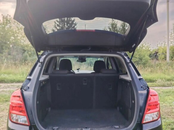 2020 Chevrolet Trax I Рестайлинг, чёрный, 1790000 рублей - вид 8