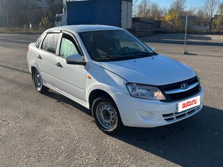 2012 Lada (ВАЗ) Granta I, белый, 115000 рублей, вид 3
