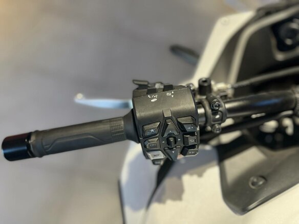 2022 Honda NT1100, белый, 1750000 рублей - вид 12