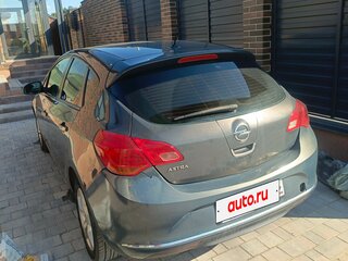 2014 Opel Astra J Рестайлинг, серый, 410000 рублей, вид 3