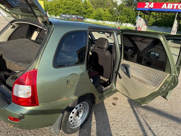 2010 Lada (ВАЗ) Kalina I, зелёный, 250000 рублей - вид 4