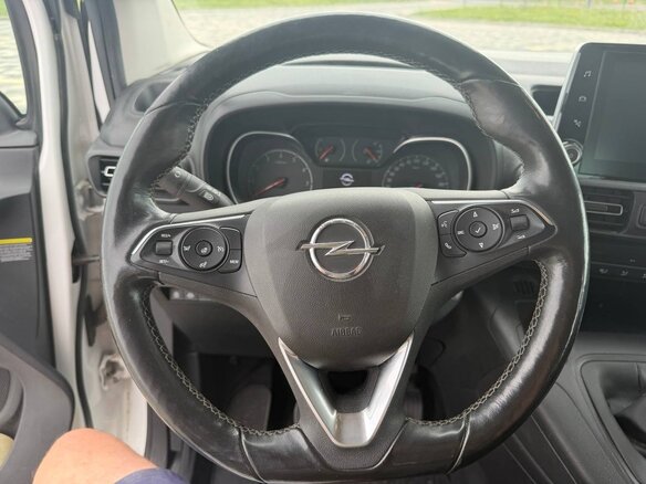 2022 Opel Combo XL E, белый, 1695000 рублей - вид 12