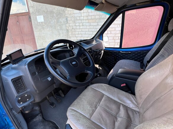 1992 Ford Transit, синий, 299000 рублей - вид 20