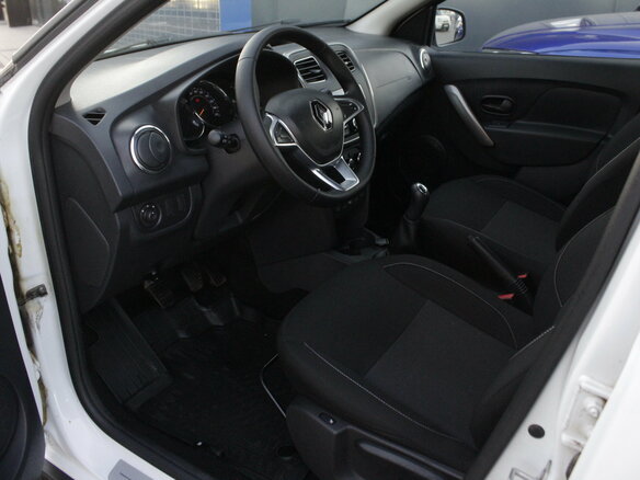 2019 Renault Sandero Stepway II Рестайлинг, белый, 1195000 рублей - вид 4