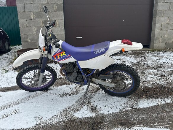 1993 Yamaha TT-R250, белый, 285000 рублей - вид 1
