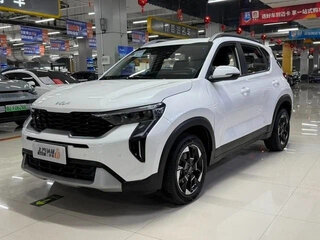 2022 Kia Sonet I, белый, 1490000 рублей, вид 1