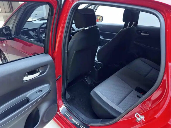 2023 Honda Fit IV Рестайлинг, пурпурный, 790666 рублей - вид 16