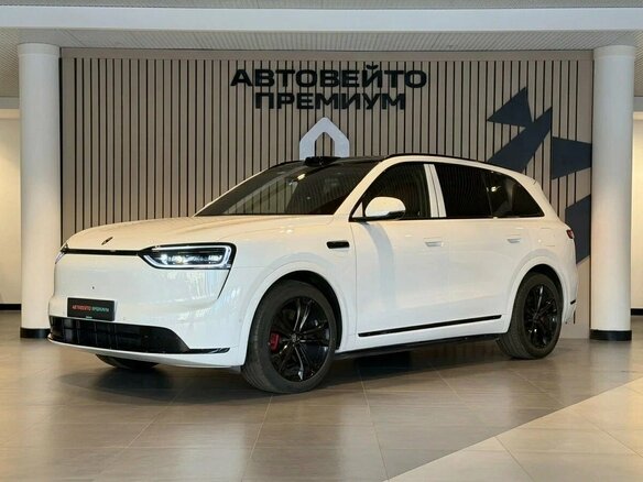 2026 Aito M7 53.4 kWh II, белый, 8750000 рублей