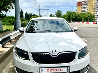 2013 Skoda Octavia III (A7), белый, 975000 рублей, вид 3