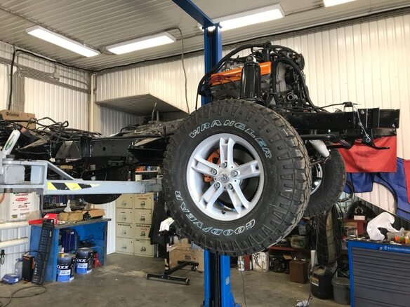 2003 Land Rover Discovery II, чёрный, 6000000 рублей - вид 36