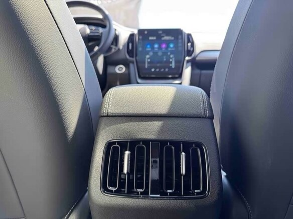 2022 Hyundai ix35 II Рестайлинг, белый, 1850000 рублей - вид 10