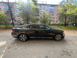 2022 Volkswagen Passat B8 Рестайлинг, чёрный, 3400000 рублей, вид 4