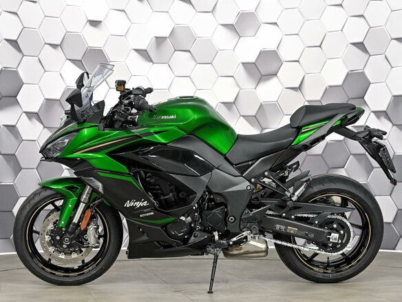 2025 Kawasaki Ninja 1100 SX, чёрный, 1599000 рублей - вид 3