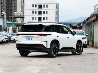 2026 Toyota bZ3X 58.3 kWh, белый, 2950000 рублей, вид 3