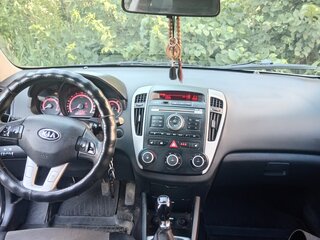 2010 Kia Ceed I Рестайлинг, серый, 620000 рублей, вид 4