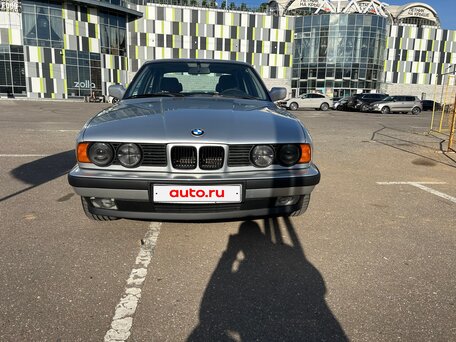 1992 BMW 5 серии 520i III (E34), серебристый, 750000 рублей, вид 2