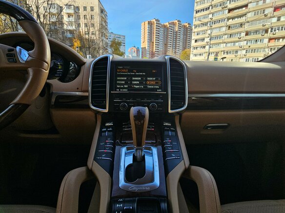 2010 Porsche Cayenne Diesel II (958), чёрный, 2799000 рублей - вид 15