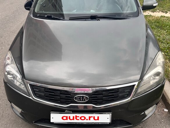2010 Kia Ceed I Рестайлинг, серебристый, 680000 рублей - вид 1
