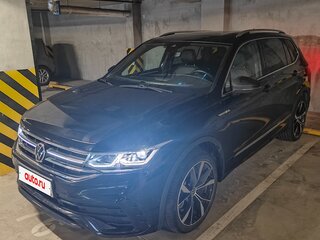 2022 Volkswagen Tiguan Allspace II Рестайлинг, чёрный, 3650000 рублей, вид 1