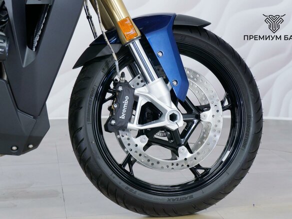 2024 BMW S 1000 XR, синий, 2399000 рублей - вид 10
