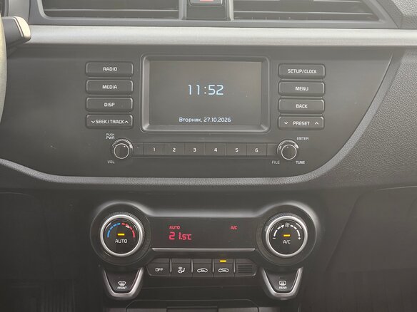 2019 Kia Rio X-Line IV, бежевый, 1700000 рублей - вид 25