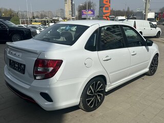 2026 Lada (ВАЗ) Granta Sport I Рестайлинг, белый, 1587000 рублей, вид 5