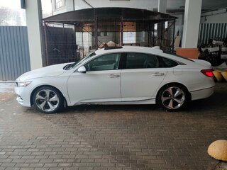 2018 Honda Accord X, белый, 2363149 рублей, вид 4
