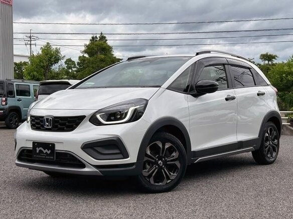 2024 Honda Fit Crosstar IV Рестайлинг, белый, 1239017 рублей