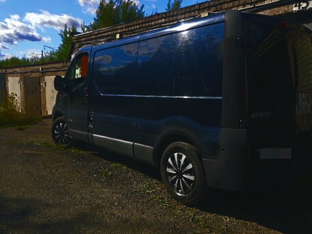 2002 Renault Trafic, синий, 950000 рублей, вид 4
